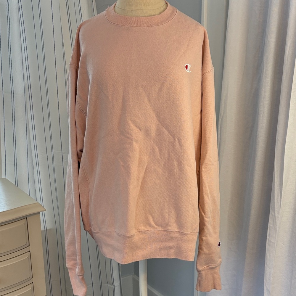 Champion Women's Pink/Peach Crewneck Sweatshirt
